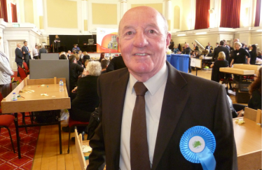 Councillor Eric Bell, 11,000th day on Chorley Council